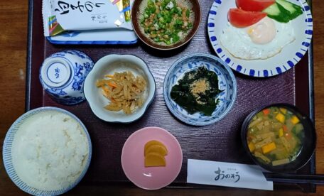 宿泊朝食百景